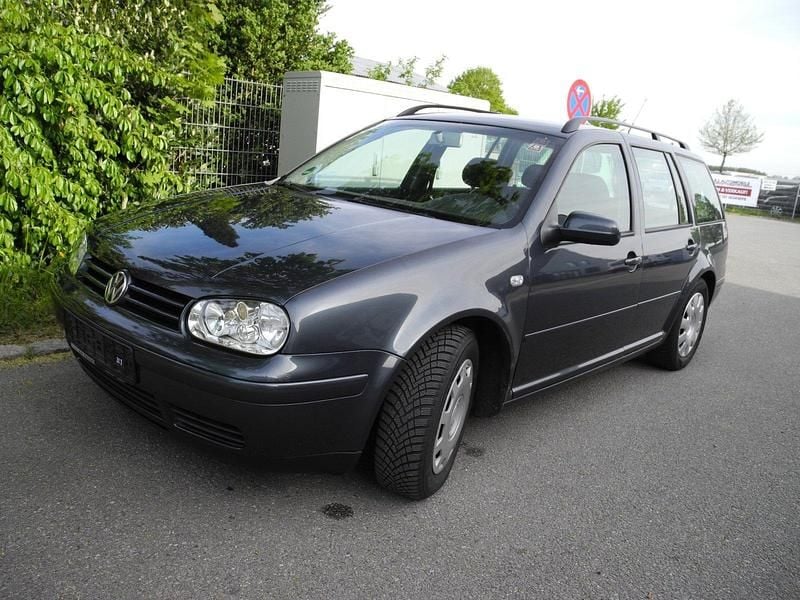 Second-hand VW Golf IV 100 CP (73 kW) 2003 Gri Break