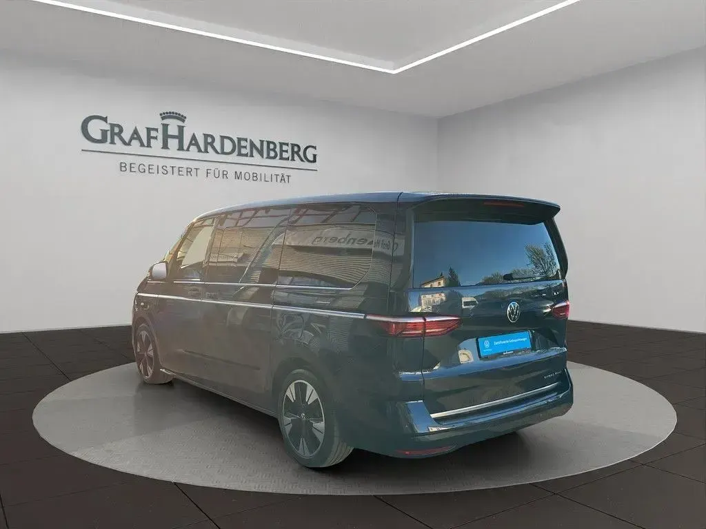 Gebraucht VW Multivan Style 177 PS (130 kW) 2025 Blau Van / Kleinbus