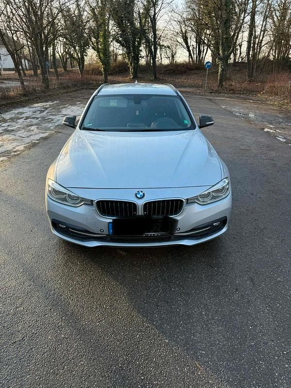 Silber Gebraucht 2017 BMW 320 Kombi | 10.900 € (Superpreis) - Bild 1/4