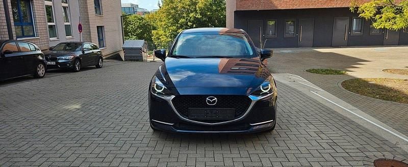 Blau Gebraucht 2021 Mazda 2 Prime-Line Kleinwagen | 11.300 € (Superpreis) - Bild 1/4
