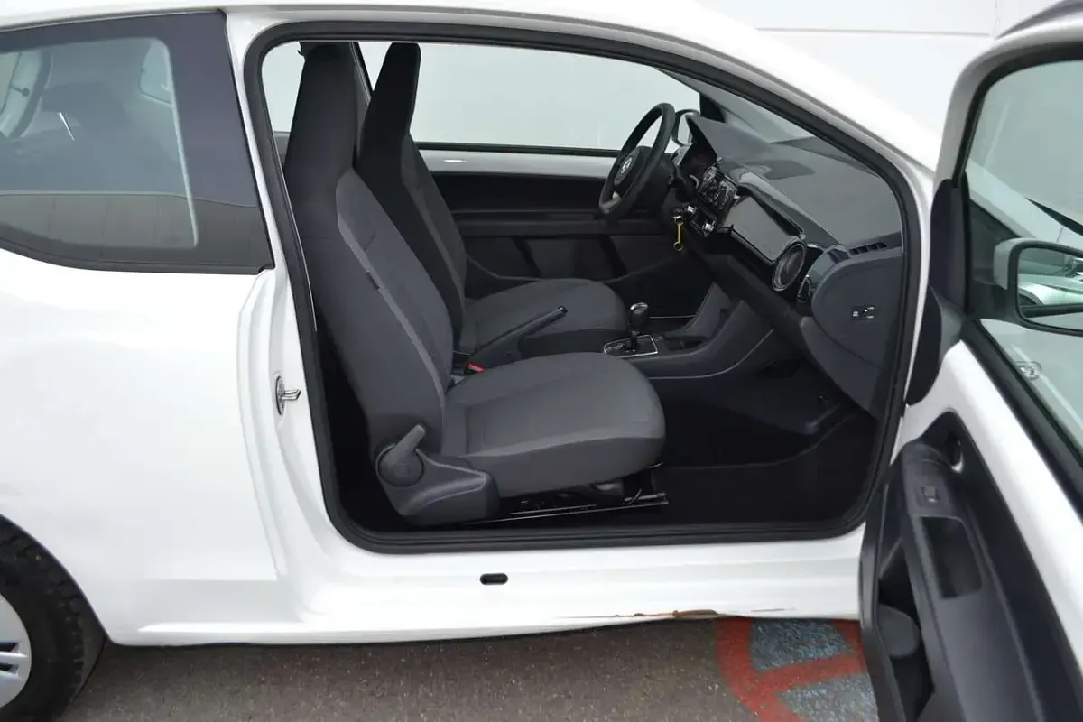 Gebraucht VW up! move up! 60 PS (44 kW) 2015 Weiß Kleinwagen
