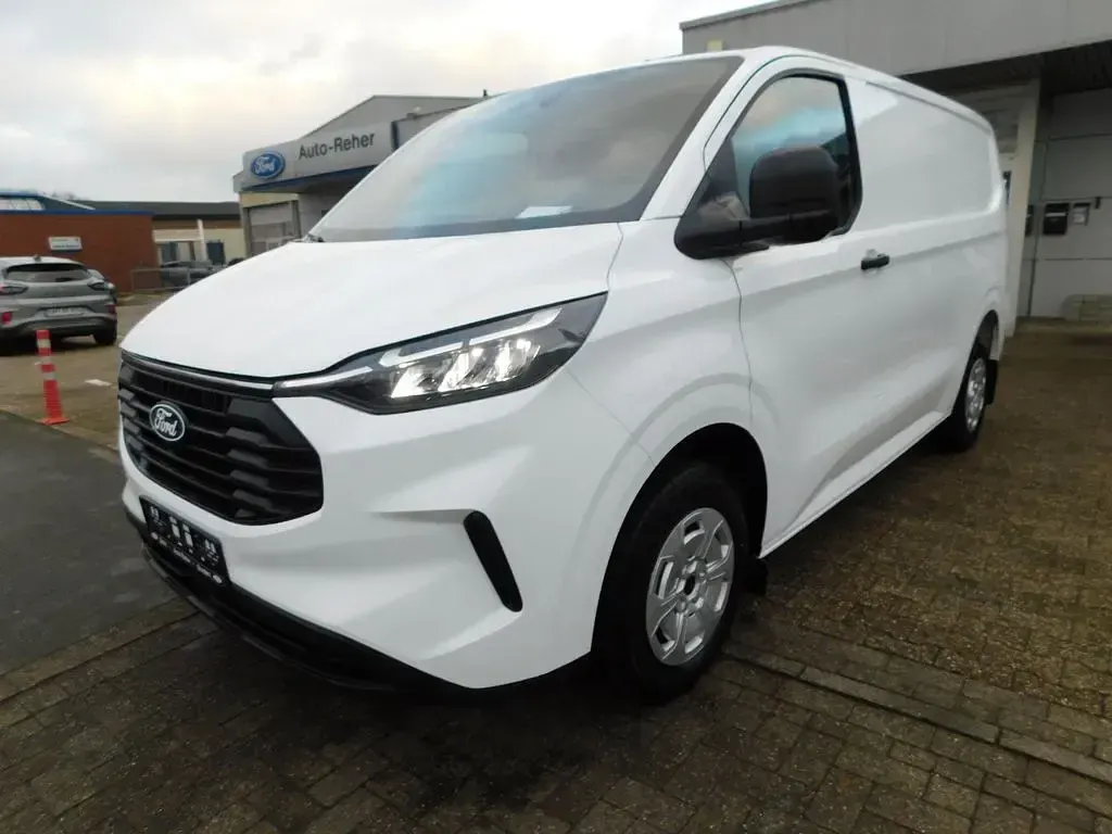 Neu Ford Transit Custom 136 PS (100 kW) 2026 Weiß Limousine