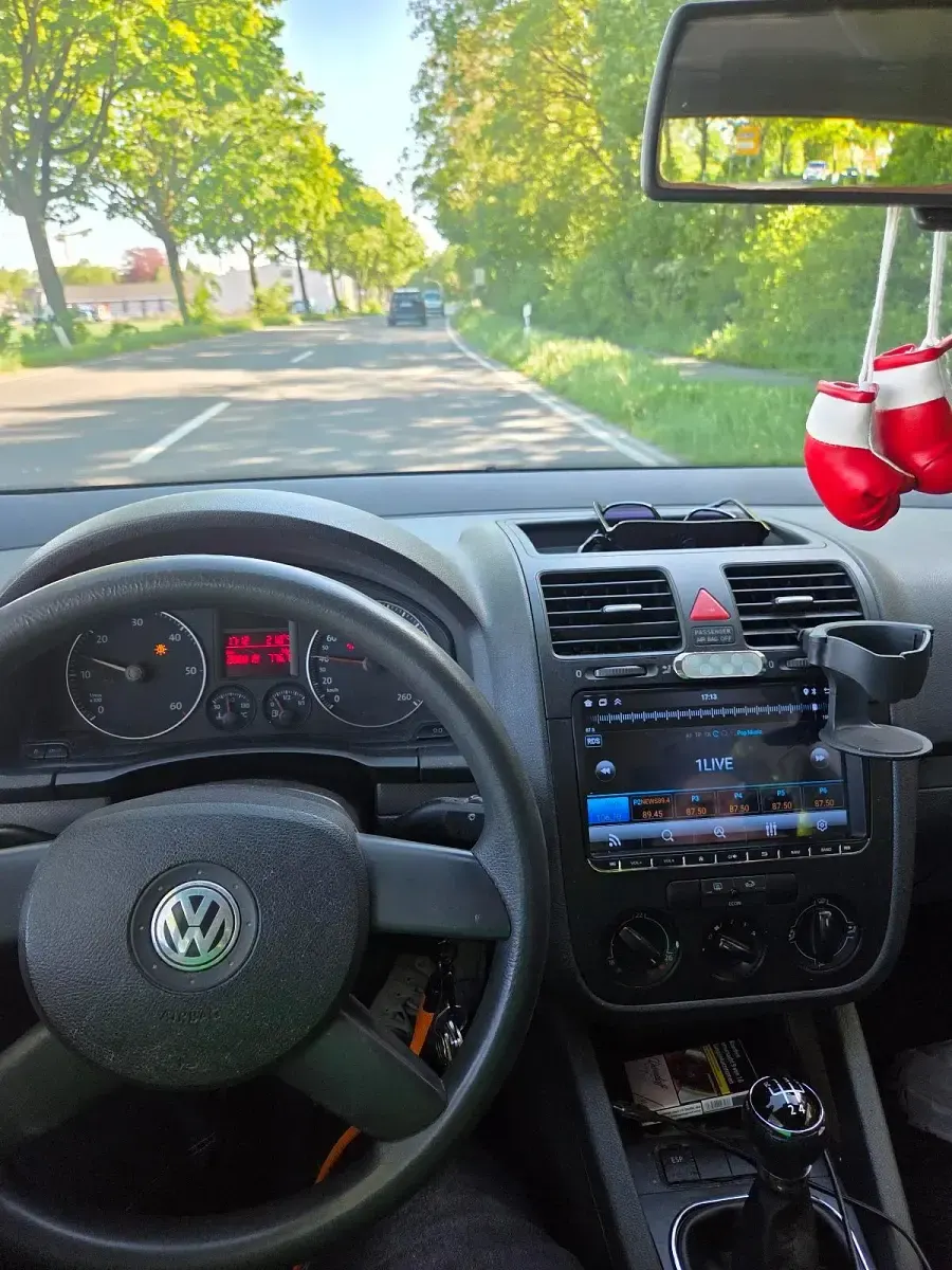 Usado VW Golf 105 HP (77 kW) 2004 Preto Coupé