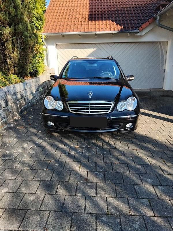 Schwarz Gebraucht 2006 Mercedes C280 Avantgarde Kombi | 2.850 € (Superpreis) - Bild 1/4