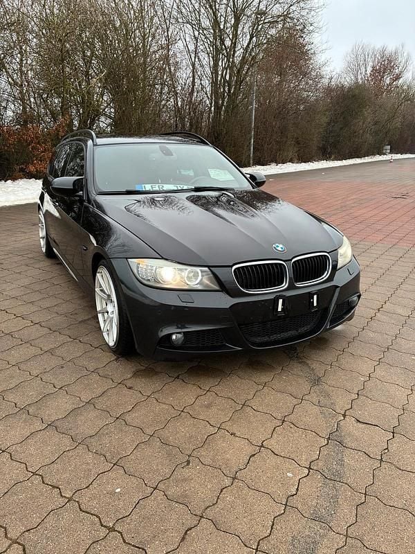 Gebraucht BMW 320 M Sport 177 PS (130 kW) 2010 Schwarz Kombi