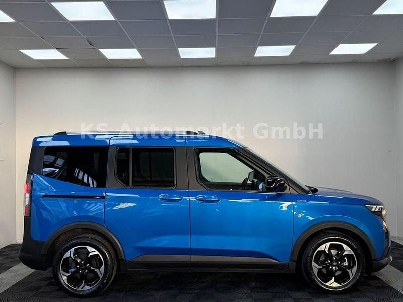 Gebraucht Ford Tourneo Courier Active 125 PS (91 kW) 2024 Blau Van / Kleinbus