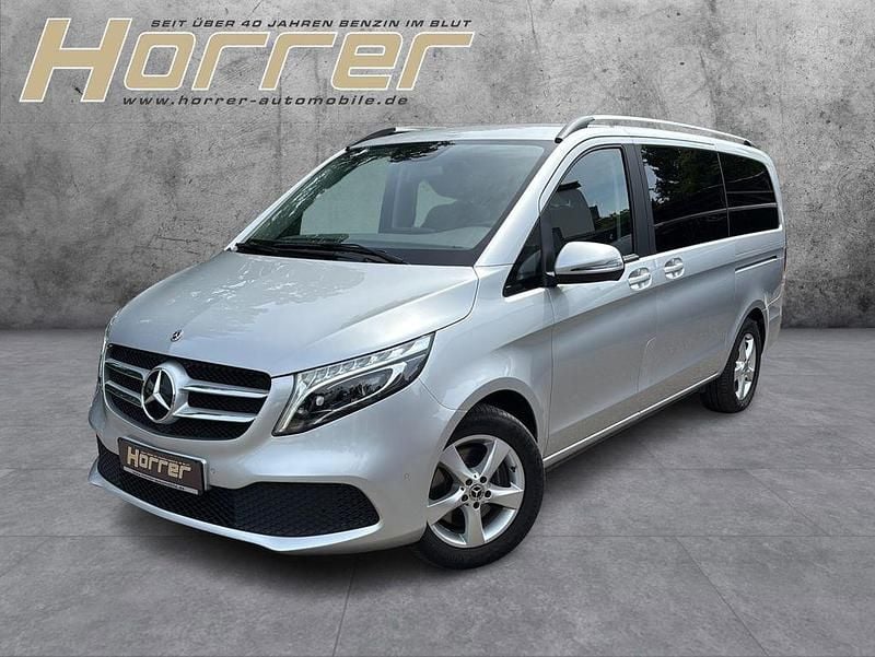 Silber Gebraucht 2023 Mercedes V250 Edition Van / Kleinbus | 55.890 € (Fairer Preis) - Bild 1/4