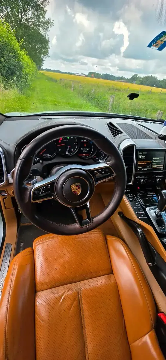 Gebraucht Porsche Cayenne 262 PS (192 kW) 2015 Grau SUV