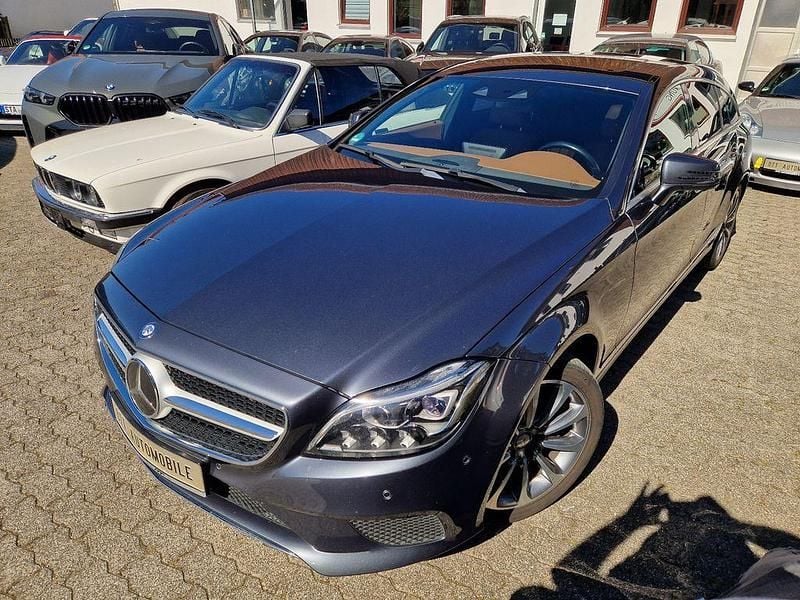 Tenoritgrau metalliclack Gebraucht 2016 Mercedes CLS400 Shooting Brake Kombi | 22.999 € - Bild 1/4