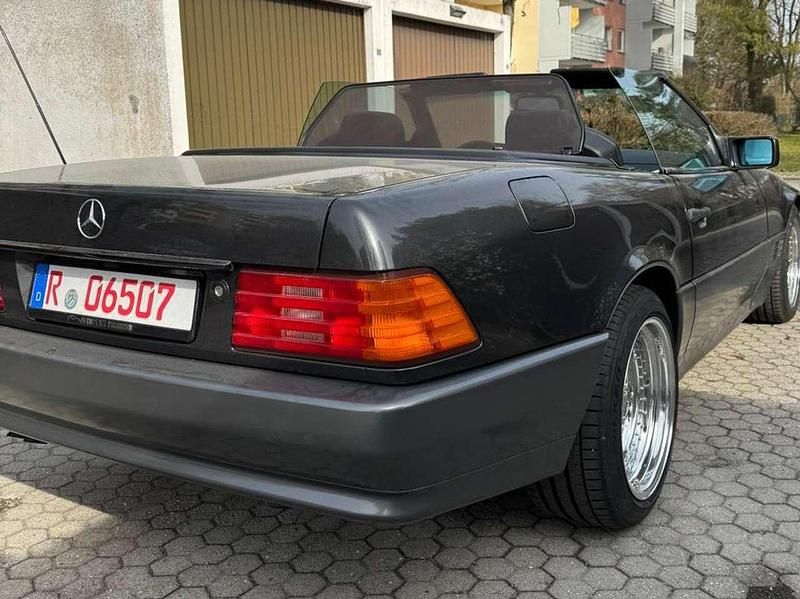 Gebraucht Mercedes SL320 231 PS (169 kW) 1995 Schwarz Cabrio