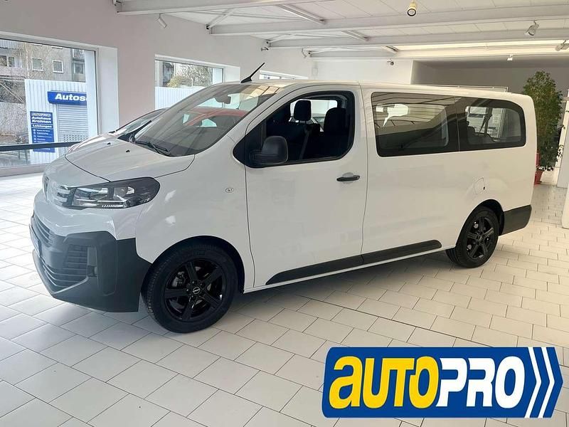 Gebraucht Peugeot Expert Active 177 PS (130 kW) 2024 Weiß Van