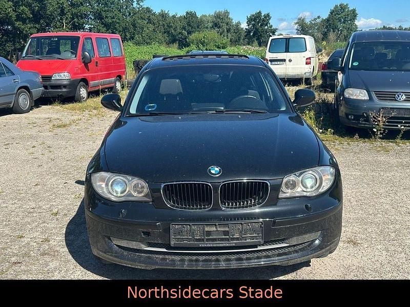 Gebraucht BMW 116 Advantage 122 PS (89 kW) 2010 Schwarz Kleinwagen