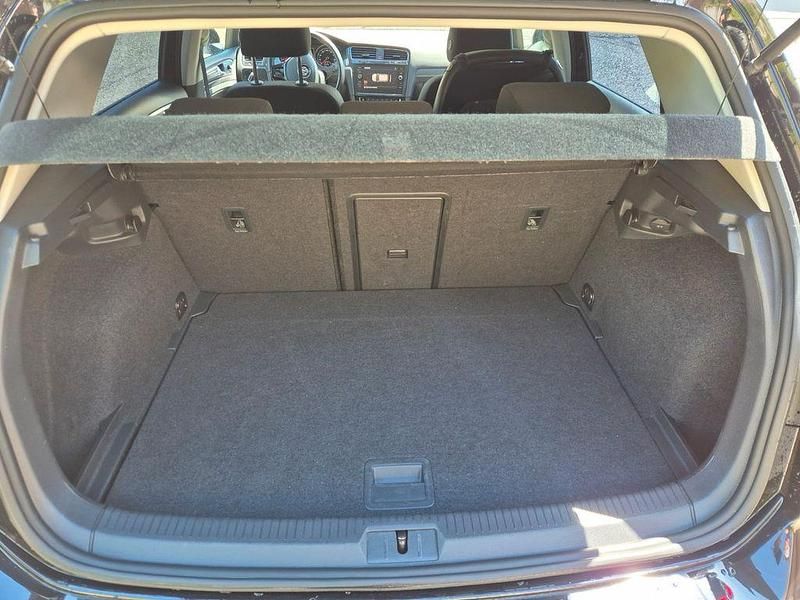 Gebraucht VW Golf VII Comfortline 110 PS (80 kW) 2017 Schwarz Kombi