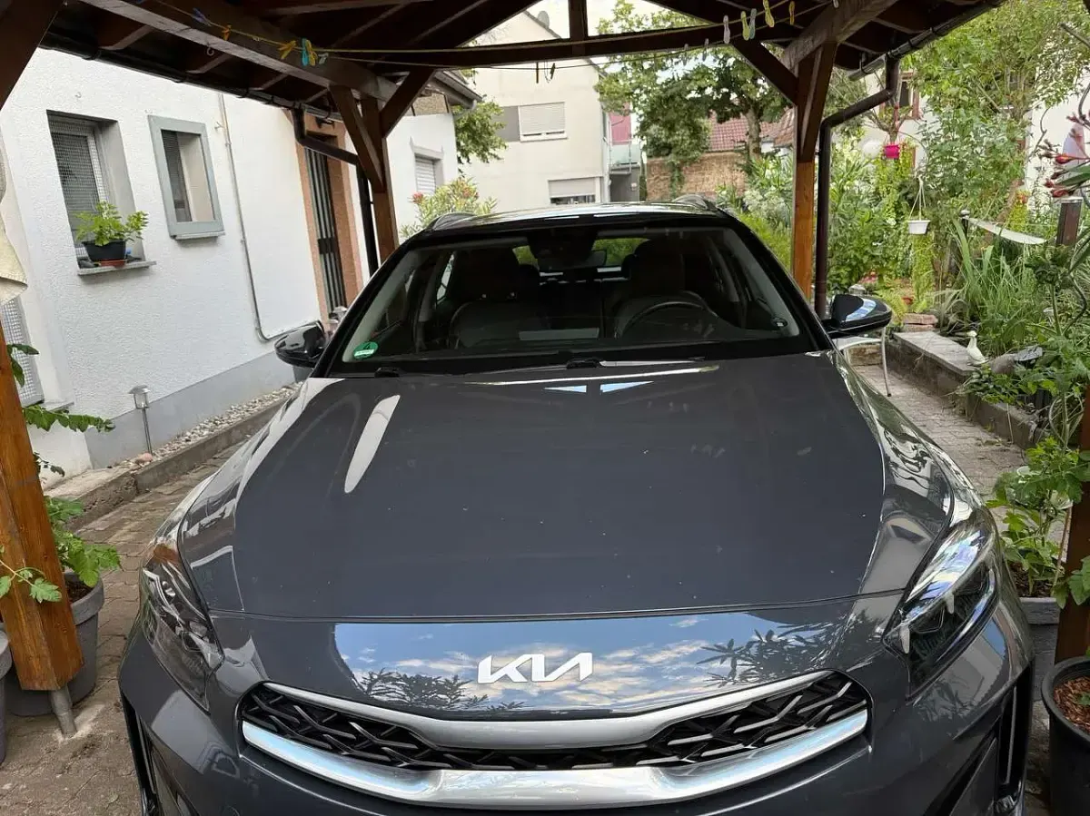 Gebraucht Kia XCeed Vision 159 PS (116 kW) 2023 Grau SUV