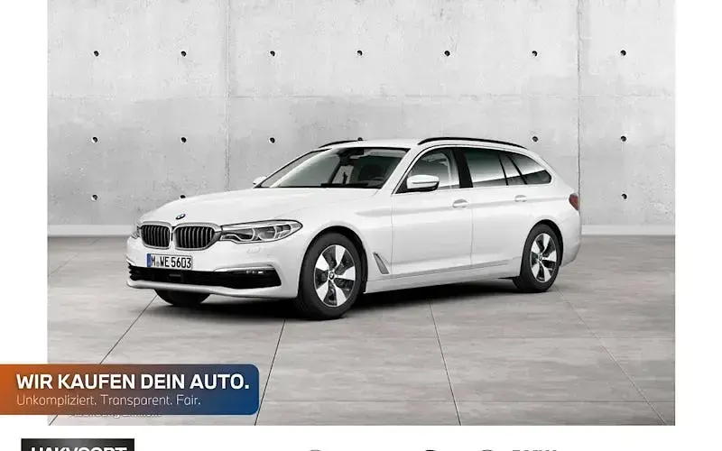 Usata BMW 530 Efficient Dynamics 252 CV (185 kW) 2020 Bianco Station wagon