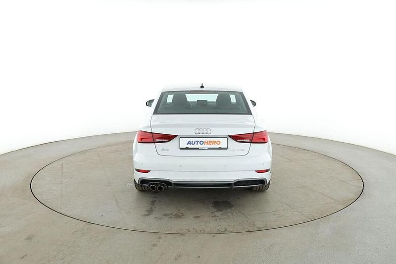 Gebraucht Audi A3 Sport 190 PS (139 kW) 2019 Weiß Limousine