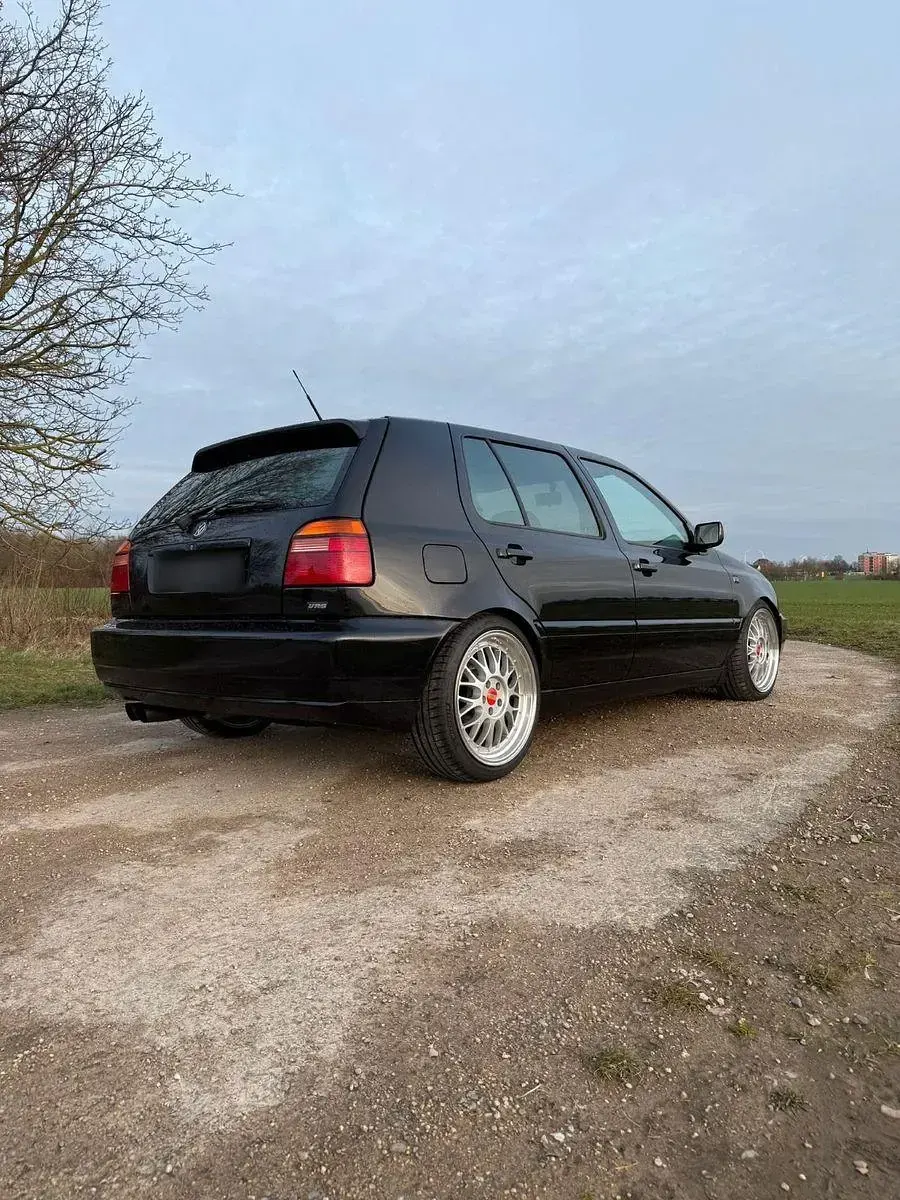 Gebraucht VW Golf III 190 PS (139 kW) 1994 Schwarz Limousine