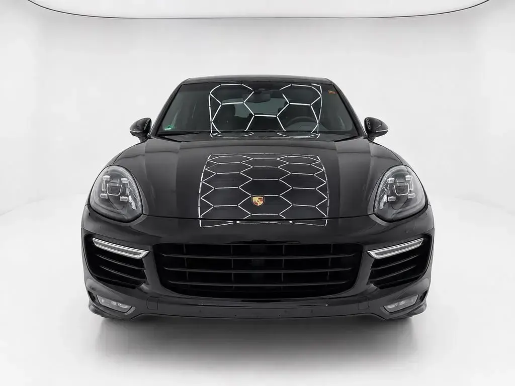 Gebraucht Porsche Cayenne Turbo 519 PS (381 kW) 2016 Schwarz SUV