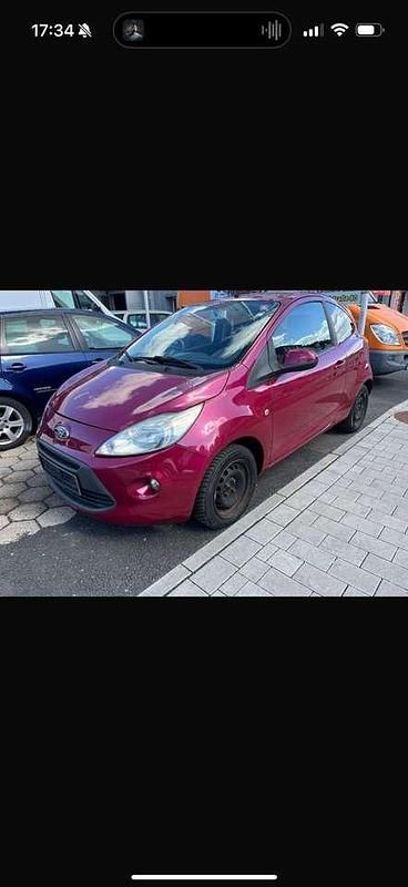 Gebraucht Ford Ka Titanium 69 PS (50 kW) 2009 Rot Kleinwagen