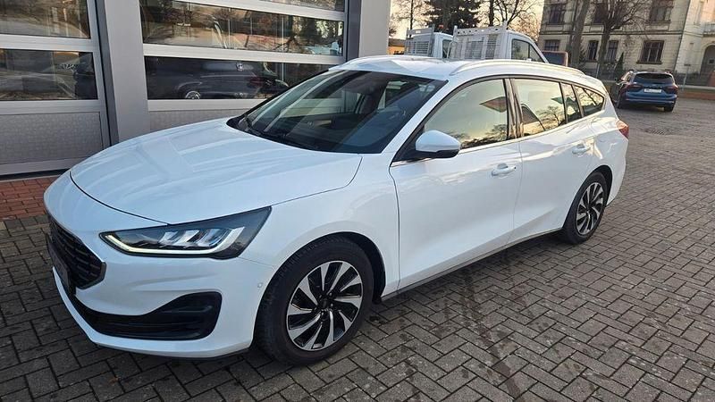 Gebraucht Ford Focus Titanium 116 PS (85 kW) 2024 Weiß Limousine