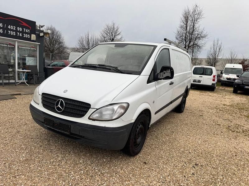 Weiß Gebraucht 2008 Mercedes Vito Van / Kleinbus | 4.950 € (Guter Preis) - Bild 1/4
