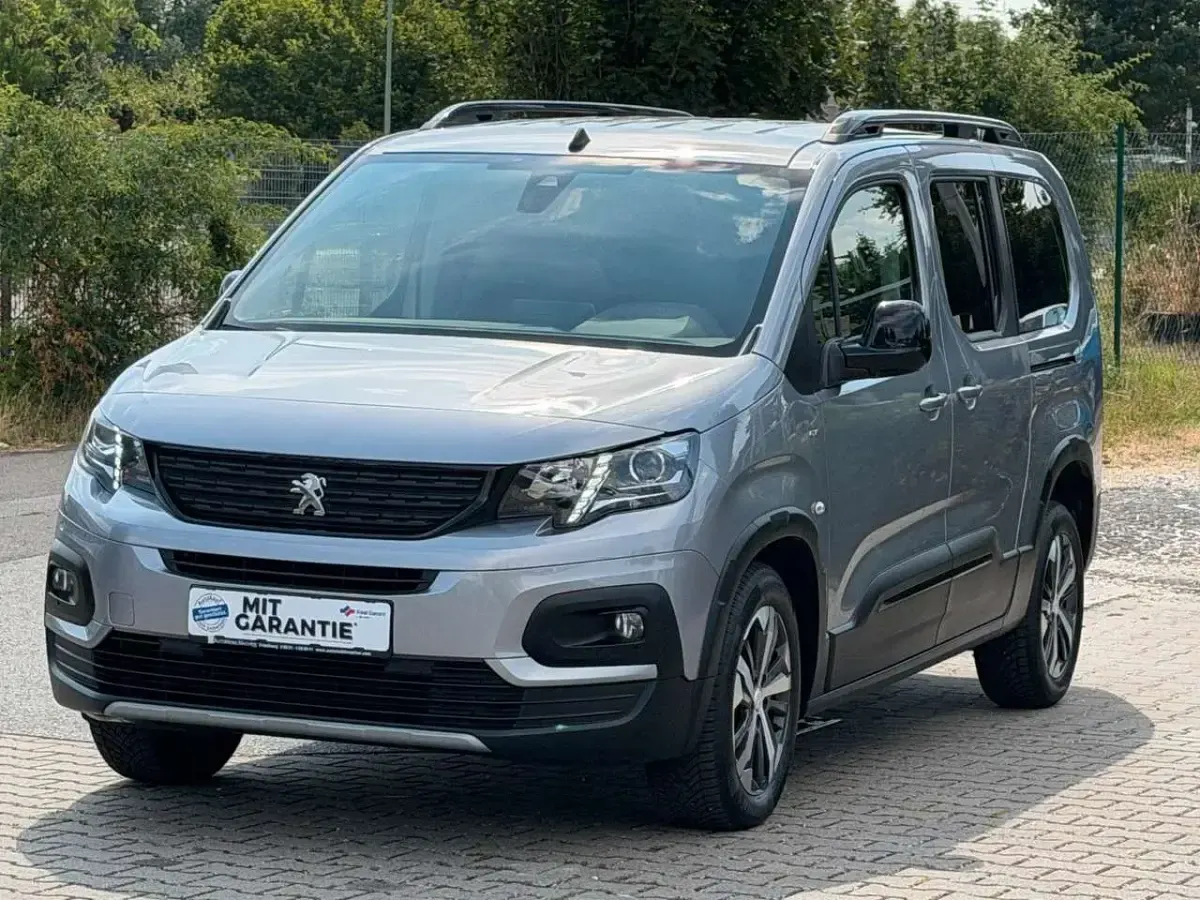 Gebraucht Peugeot Rifter GT 131 PS (96 kW) 2023 Gris artense Van / Kleinbus