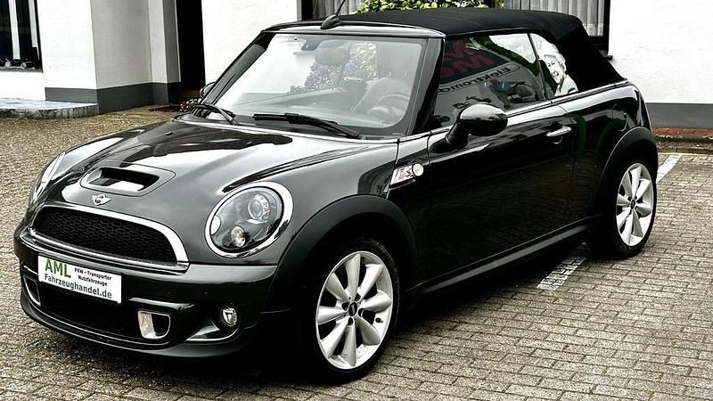 Grau Gebraucht 2015 Mini Cooper S Cabriolet Chili Cabrio | 11.490 € (Guter Preis) - Bild 1/4