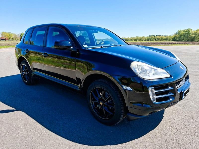 Second-hand Porsche Cayenne 290 CP (213 kW) 2007 Negru SUV