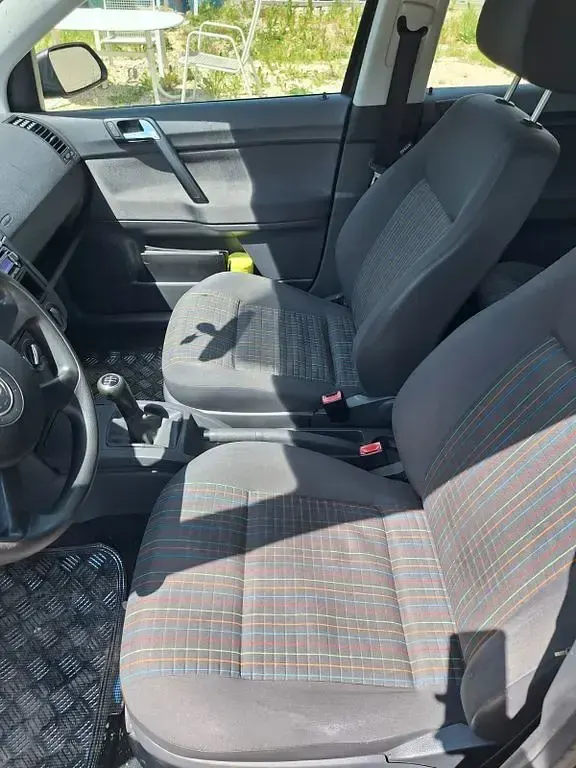 Gebraucht VW Polo 64 PS (47 kW) 2006 Schwarz Kleinwagen