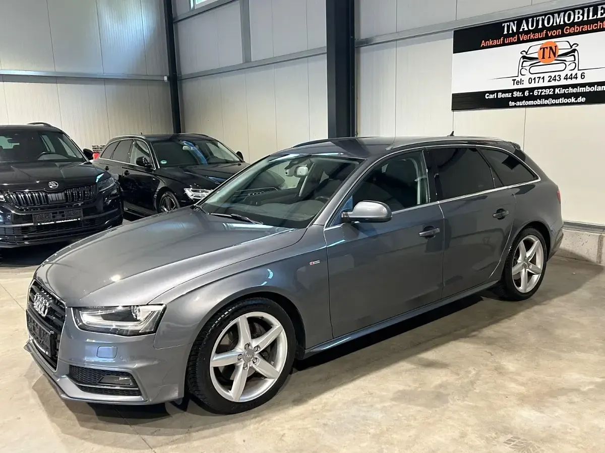 Gebraucht Audi A4 S-Line 204 PS (150 kW) 2015 Grau Kombi