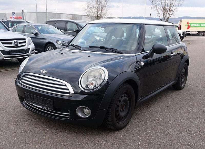 Gebraucht Mini ONE 75 PS (55 kW) 2009 Schwarz Kleinwagen
