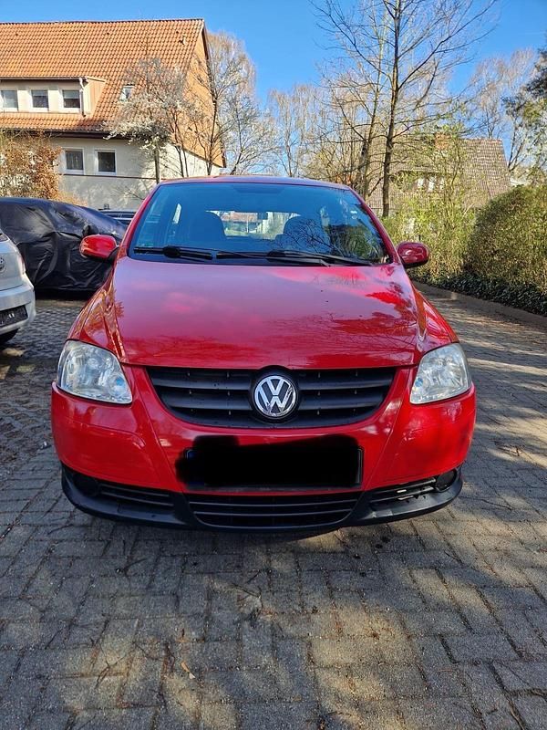 Gebraucht VW Fox 55 PS (40 kW) 2006 Rot Kleinwagen