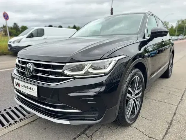 Gebraucht VW Tiguan Elegance 150 PS (110 kW) 2023 Schwarz SUV