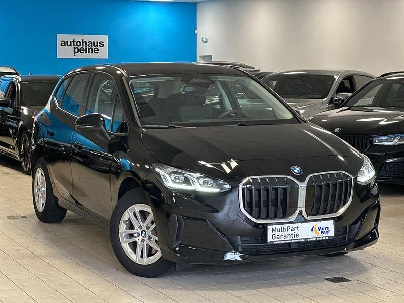 Gebraucht BMW 218 150 PS (110 kW) 2022 Schwarz Van / Kleinbus