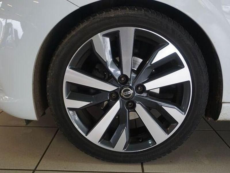 Gebraucht Nissan Micra 360º 117 PS (86 kW) 2019 Weiß Limousine