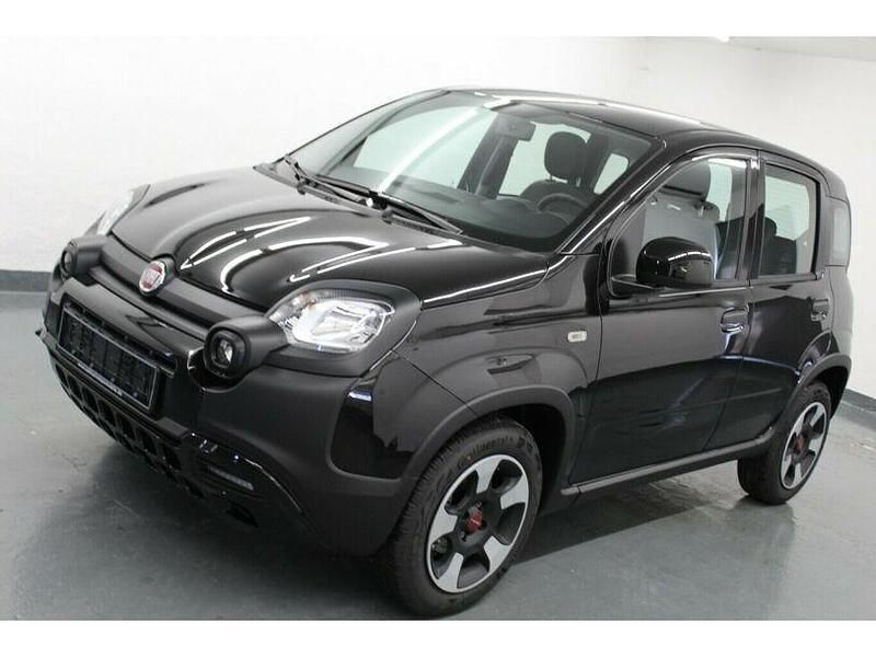 Schwarz Gebraucht 2023 Fiat Panda Limousine | 14.299 € - Bild 1/4