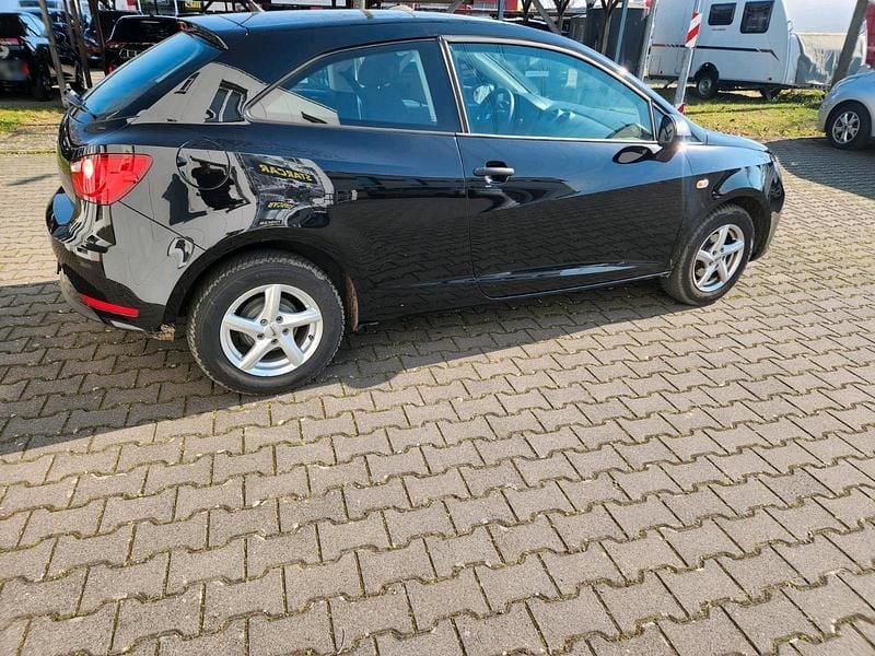 Gebraucht Seat Ibiza Style 69 PS (50 kW) 2014 Schwarz Coupé