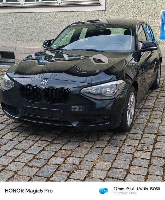 Gebraucht BMW 114 102 PS (75 kW) 2014 Schwarz Kleinwagen