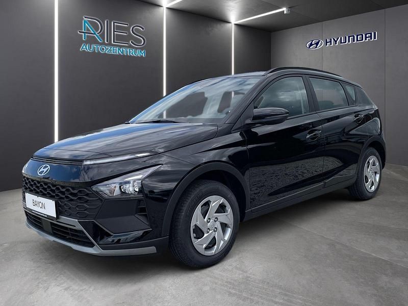 Schwarz Gebraucht 2024 Hyundai Bayon SUV | 17.810 € (Superpreis) - Bild 1/4