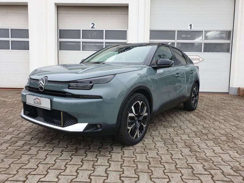 Grün Gebraucht 2025 Citroën e-C4 Limousine | 33.490 € (Guter Preis) - Bild 1/4