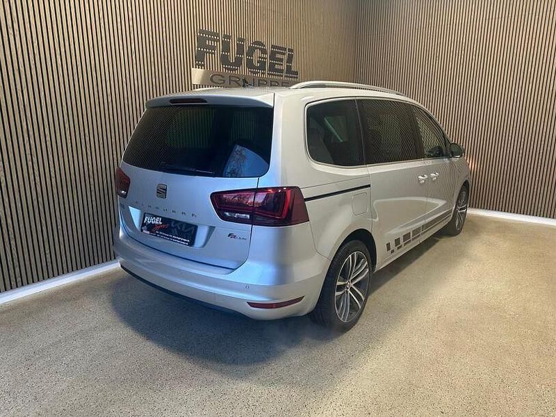 Gebraucht Seat Alhambra FR-Line 150 PS (110 kW) 2021 Reflexsilber Van / Kleinbus