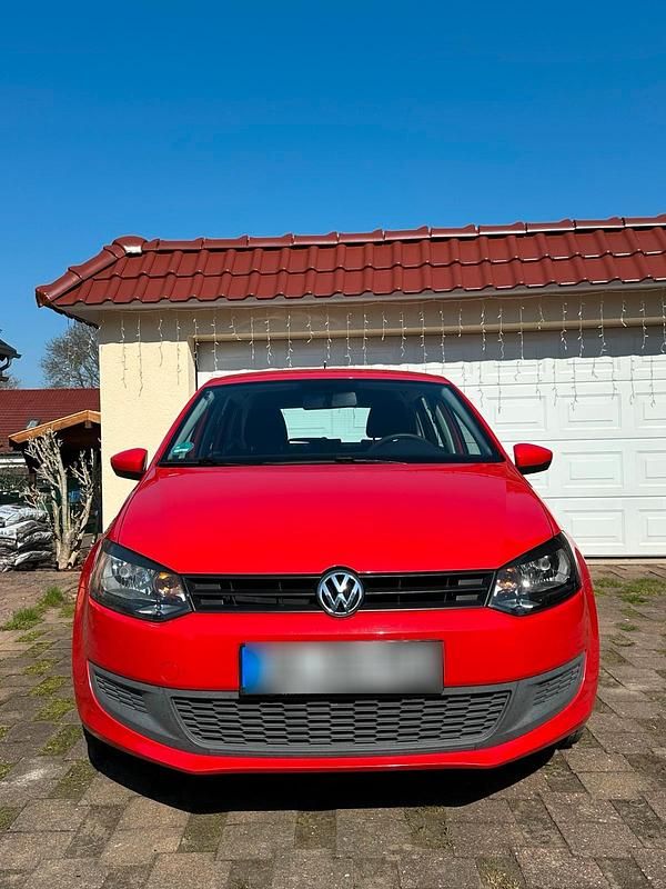 Gebraucht VW Polo Trendline 69 PS (50 kW) 2010 Rot Kleinwagen