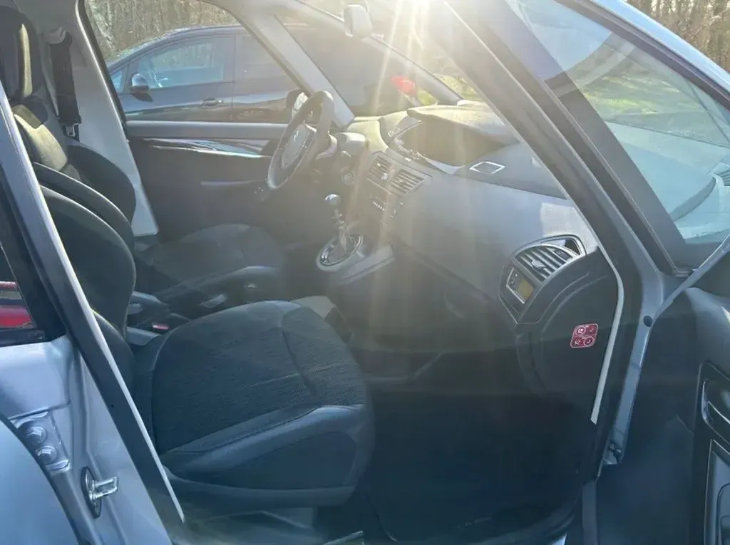 Gebraucht Citroën C4 Picasso Exclusive 111 PS (81 kW) 2011 Silber Van / Kleinbus