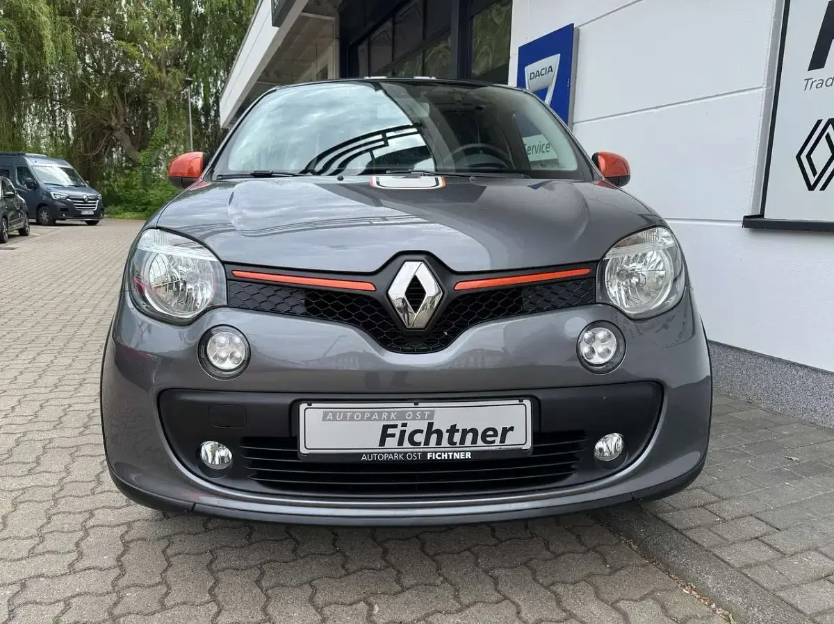 Gebraucht Renault Twingo GT 109 PS (80 kW) 2016 Lunairgrau Kleinwagen