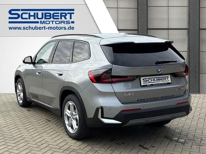 Gebraucht BMW iX1 150 kW (204 PS) 2026 Silber SUV