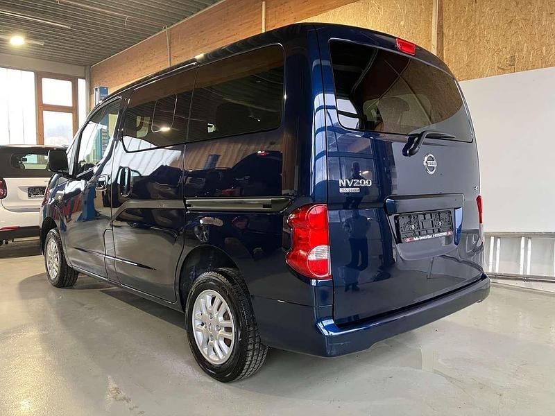 Gebraucht Nissan Evalia Tekna 110 PS (80 kW) 2015 Blue (m) Van / Kleinbus