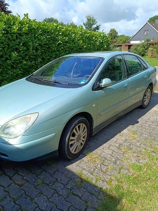 Blau Gebraucht 2004 Citroën C5 Exclusive Limousine | 550 € (Guter Preis) - Bild 1/4