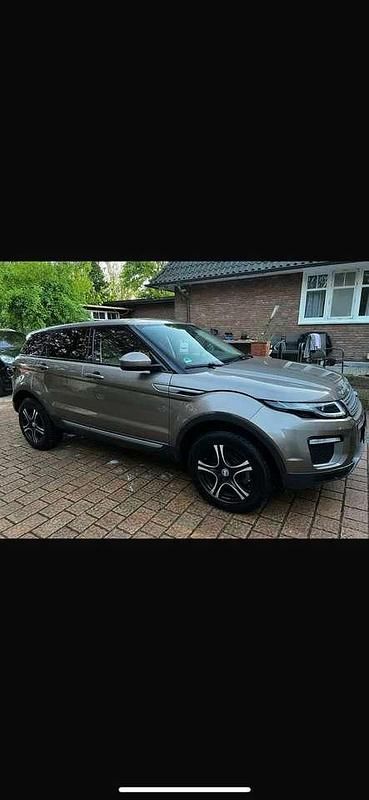 Braun Gebraucht 2017 Land Rover Range Rover evoque SE SUV | 18.500 € (Fairer Preis) - Bild 1/4