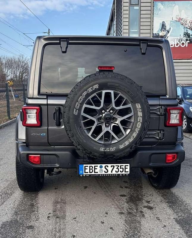 Gebraucht Jeep Wrangler Unlimited 80th Anniversary 381 PS (280 kW) 2021 Grau SUV