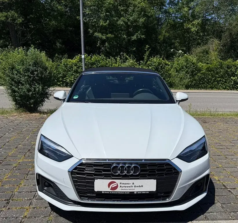 Gebraucht Audi A5 Cabriolet Basis 190 PS (139 kW) 2020 Weiß Cabrio
